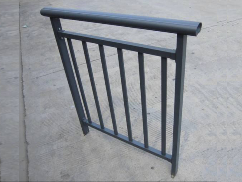 鋁合金護(hù)欄