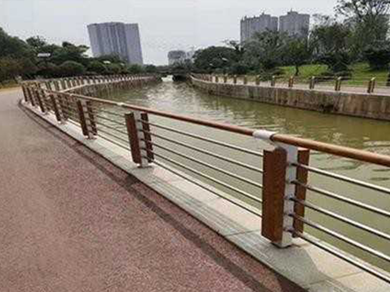 河道護欄